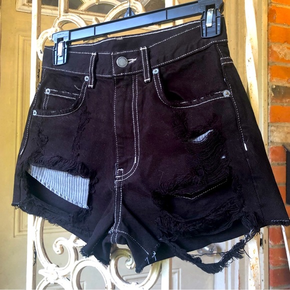 Carmar NWT Black denim distressed shorts size 23 High Rise Cut offs Daisy Dukes - Picture 2 of 6